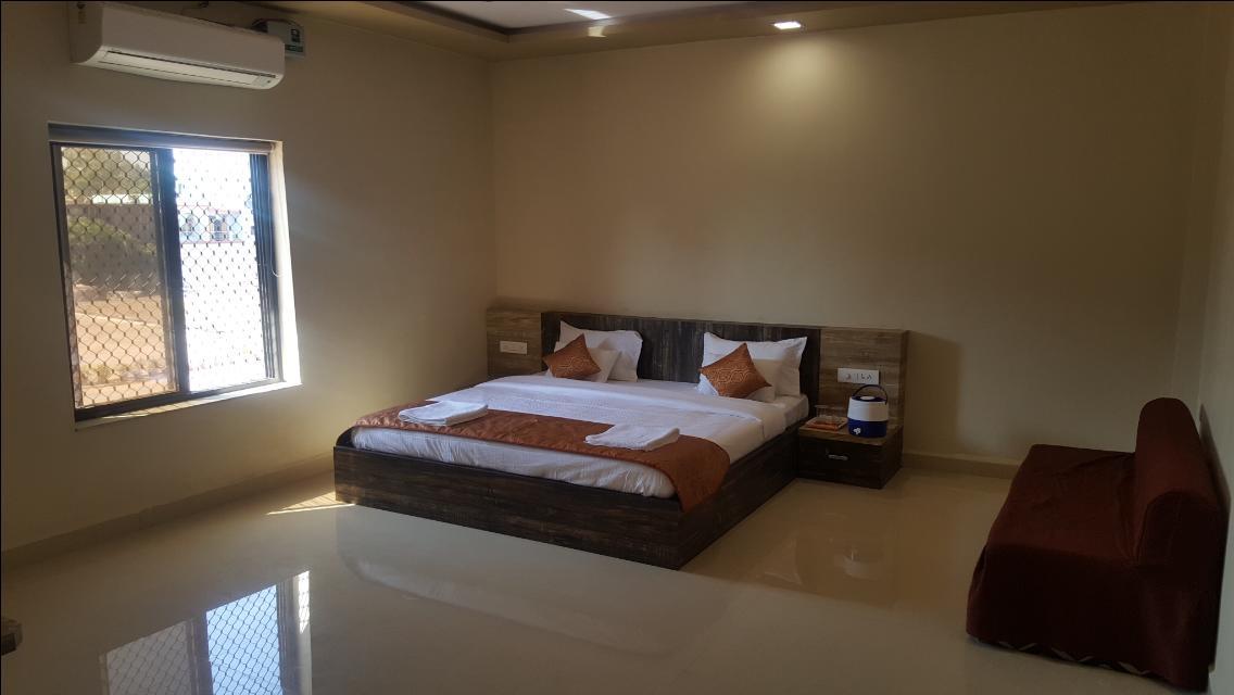 Hotel Shehnai Garden Khurai Εξωτερικό φωτογραφία
